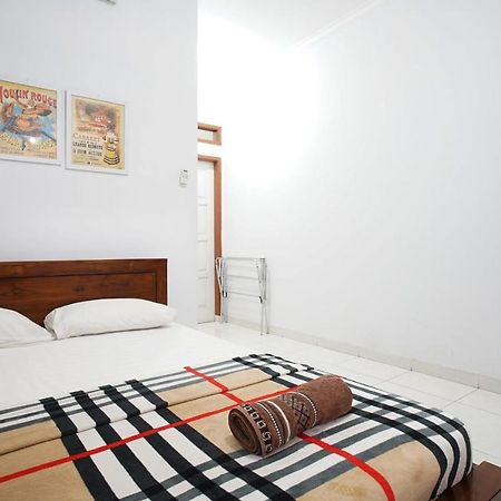 Zenrra House Hotell Bandung Eksteriør bilde