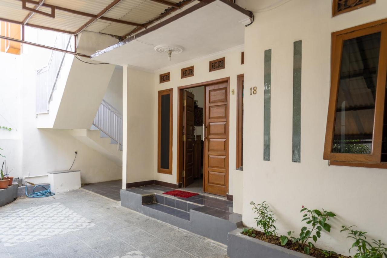 Zenrra House Hotell Bandung Eksteriør bilde